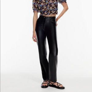 Aritzia Melina Pant (short)